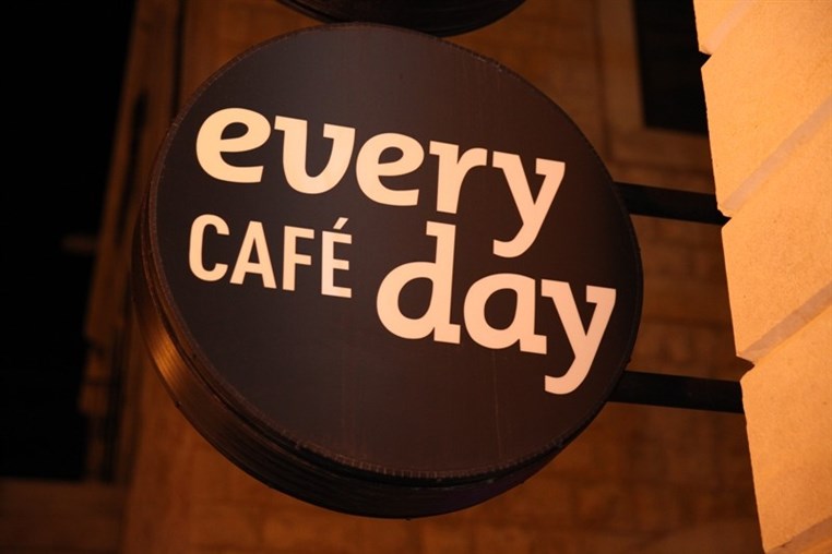 Valentine's at Everyday Cafe